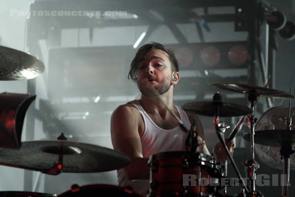 THE PRODIGY - 2010-09-10 - LA COURNEUVE - Parc Departemental - Grande Scene - 